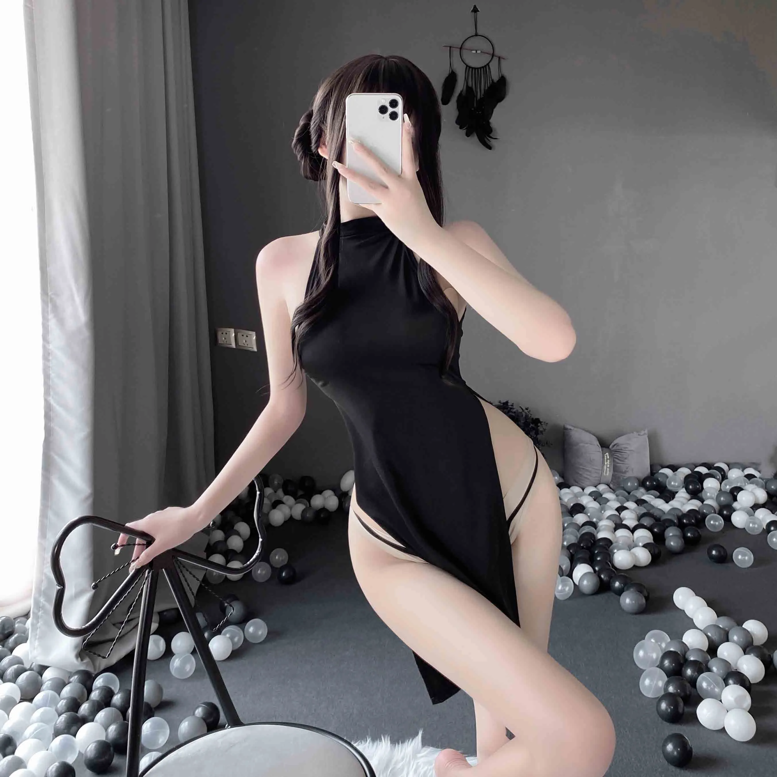 T-1020  Fun lingerie. cheongsam uniform. high slit. sexy. and free from nightclub lust