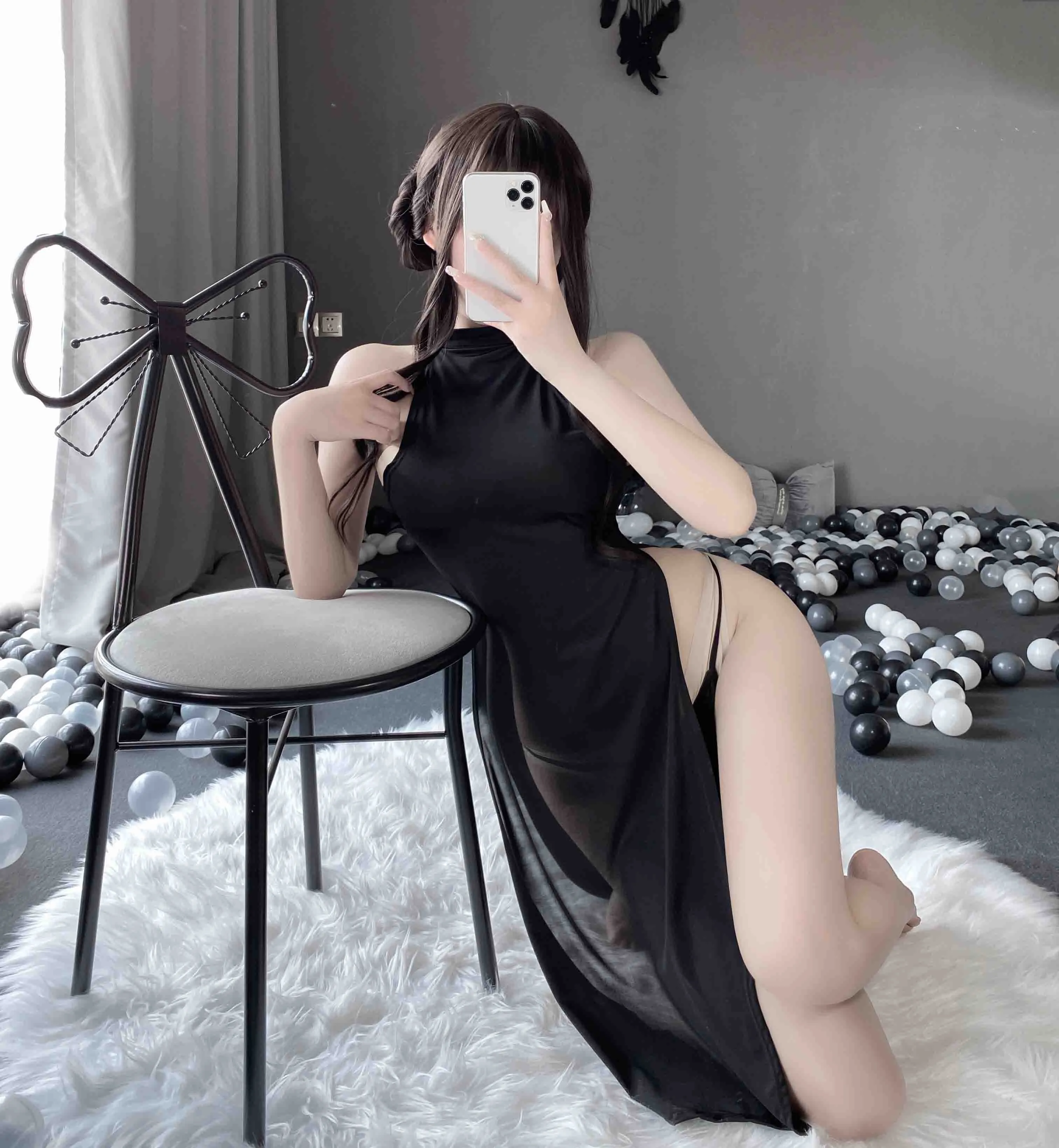 T-1020  Fun lingerie. cheongsam uniform. high slit. sexy. and free from nightclub lust